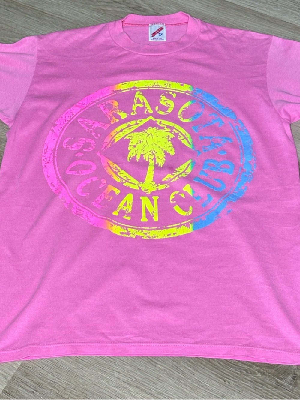 Vintage Sarasota Florida Tee Pink Rainbow Graphic USA Made Size M